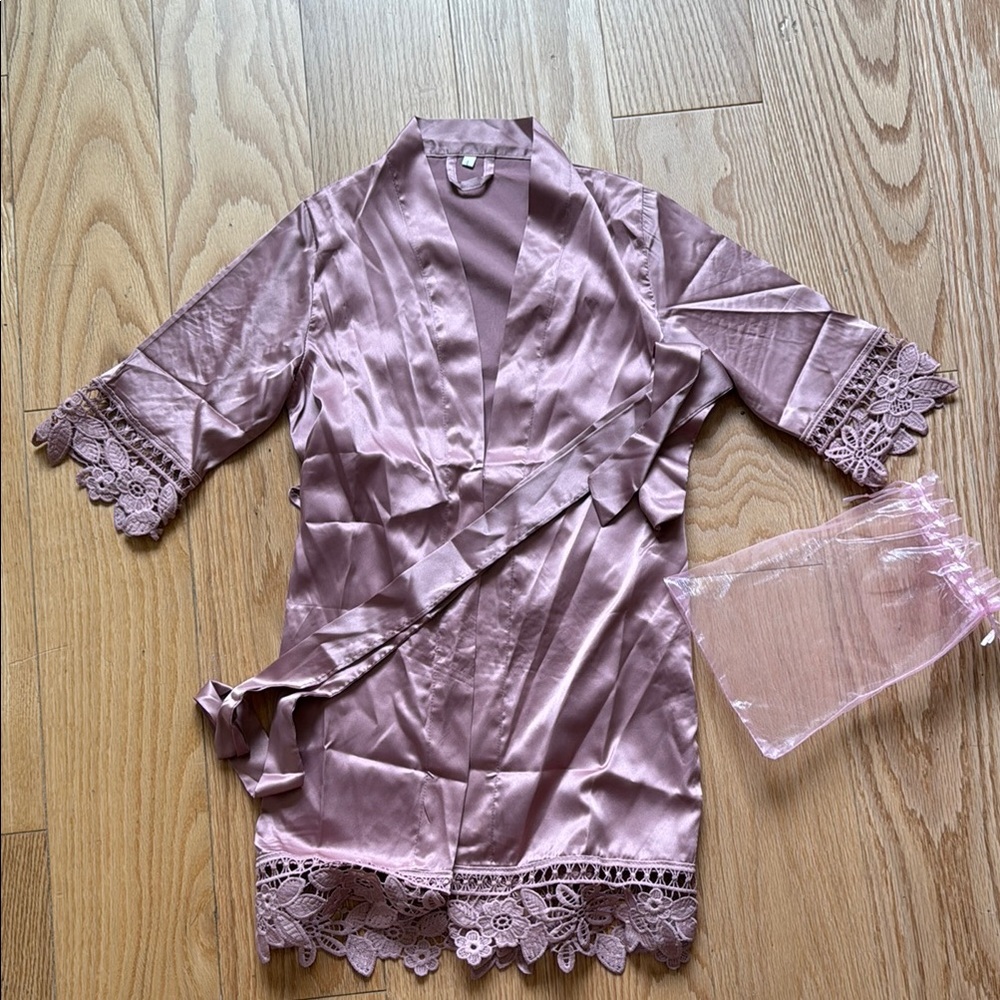 Flower Girl  Pink Lace Trim Robe